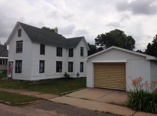 766 Wabash St, Ishpeming, MI 49849