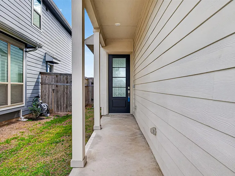 5703 Foggy Vine Ct — Photo 4
