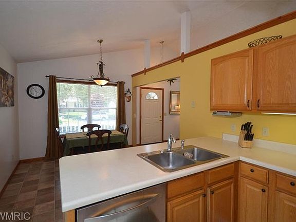4th image of 4634 Cypress Creek Ln
