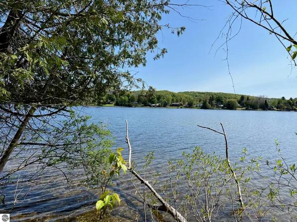 0 Six Mile Lake Rd, East Jordan, MI 49727