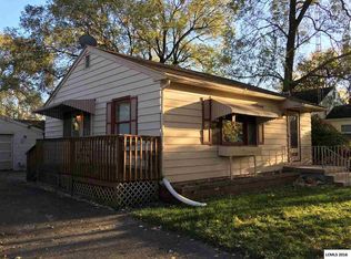 1008 N Kankakee St, Lincoln, IL 62656