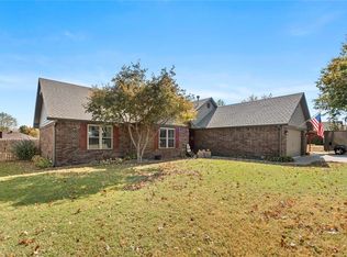1807 Willard St, Springdale, AR 72762