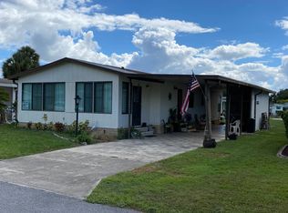 2421 Lakeside Dr, Leesburg, FL 34788