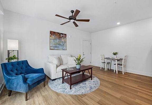 3rd image of 3000 Edwin Way #104