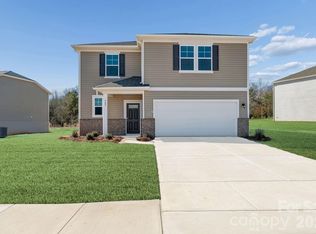 909 Hallman Branch Ln, Lincolnton, NC 28092