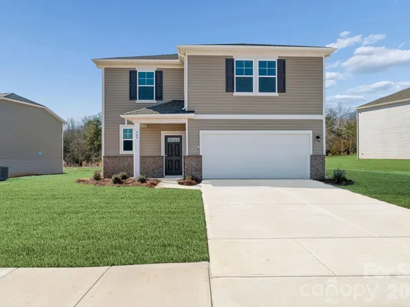 909 Hallman Branch Ln, Lincolnton, NC 28092