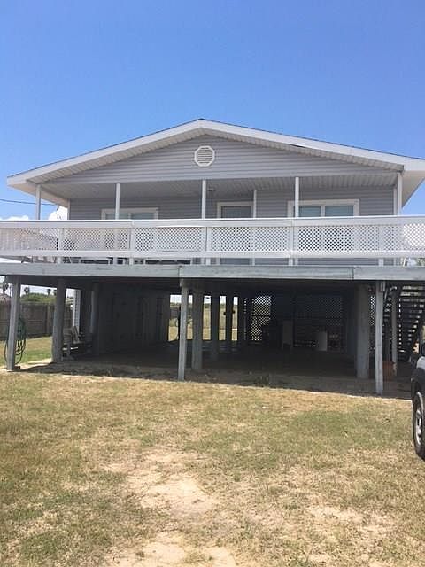 1st image of 621 N Bayshore Dr