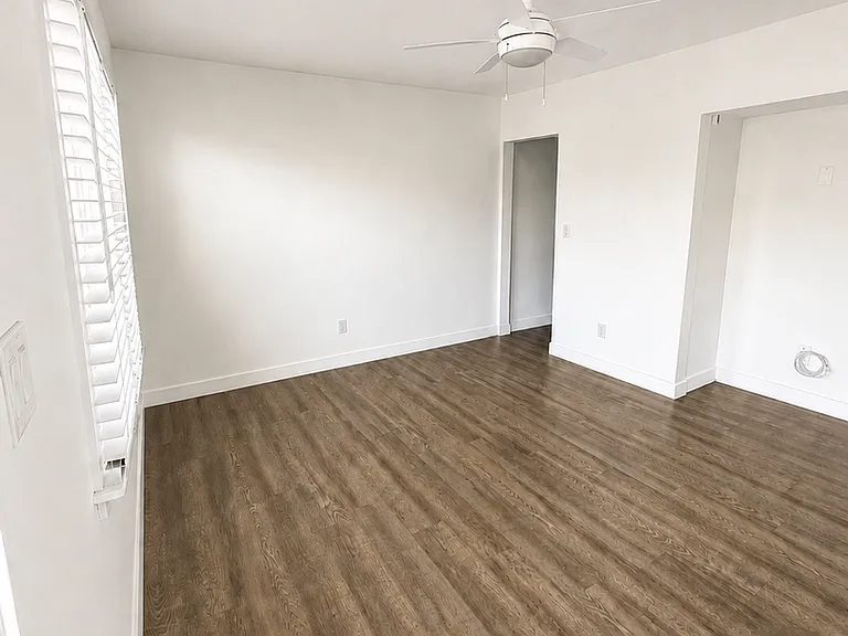 54 Ximeno Ave — Photo 5