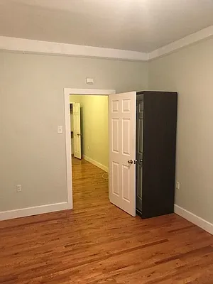 Rented by Comfort Properties Inc | media 37