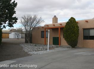 606 Mesa Vista Ct SE, Rio Rancho, NM 87124