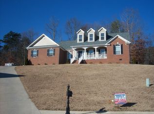 10315 Rophe Dr, Soddy Daisy, TN 37379