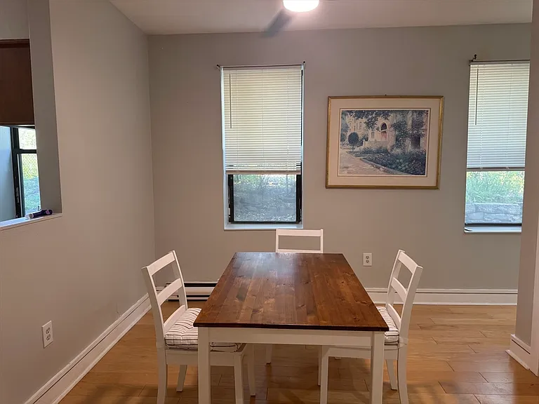 20 Linwood St #1 — Photo 13