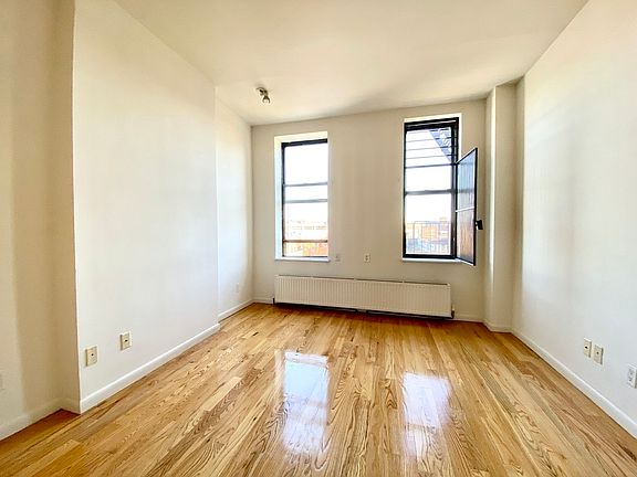 3rd image of 221 Van Brunt St APT 3B
