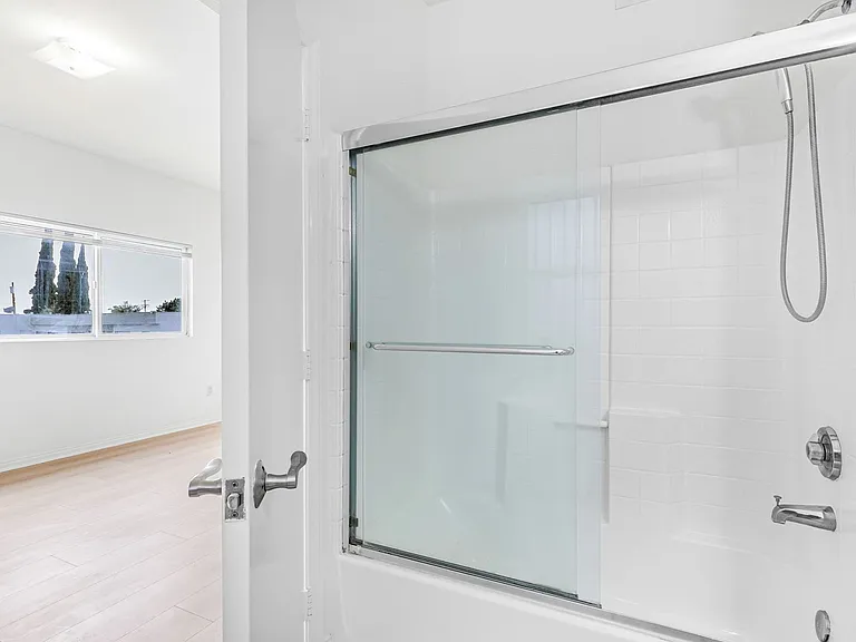 8729 Willis Ave. — Photo 24