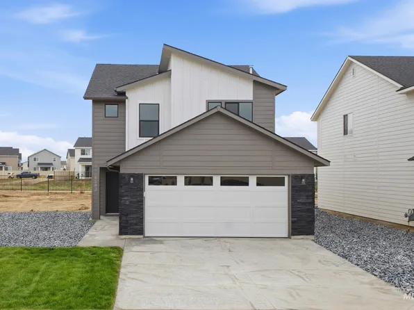 6593 W Redwood Creek Dr, Meridian, ID 83646