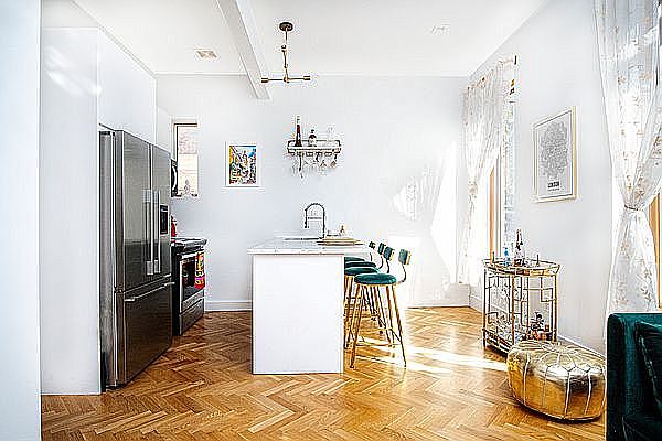 1st image of 589 Hicks St APT 4A