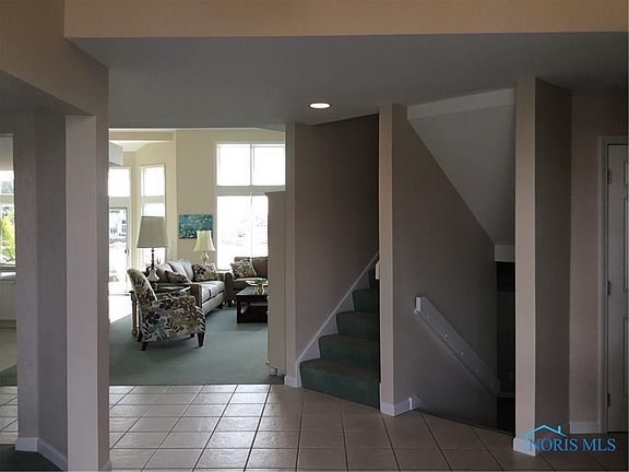 3rd image of 8031 Cove Harbour Dr