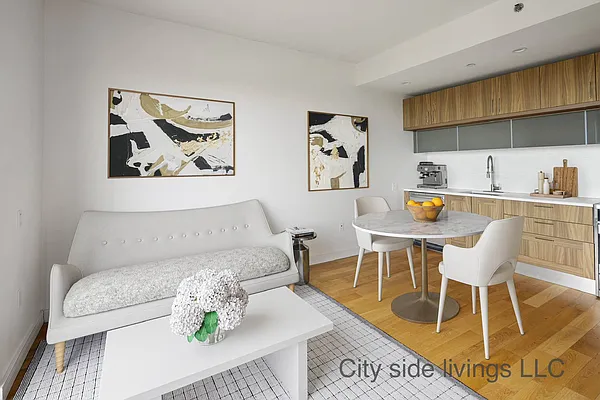 Rented by Artur Gutman, LREB | media 1