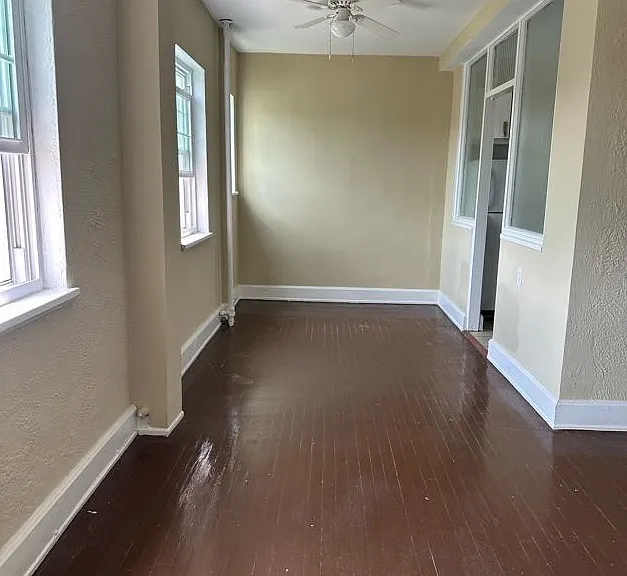 155 W River Streetsuite E #4 — Photo 3