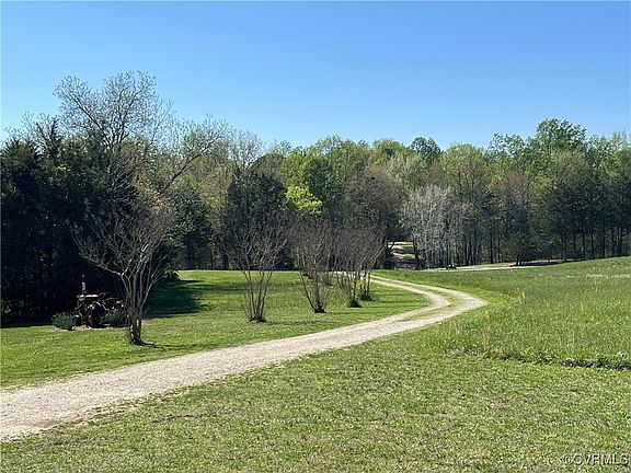 4th image of 8027 Upper Western Run Ln