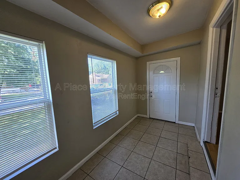 9429 Baltimore Ave — Photo 3