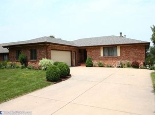 6500 Mesaverde Dr, Lincoln, NE 68510