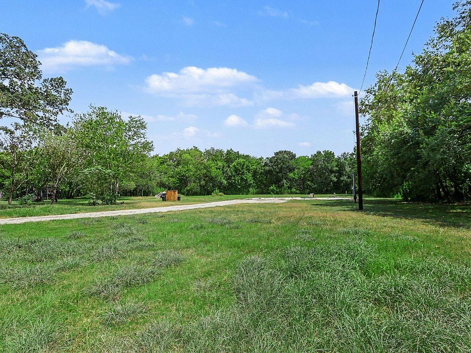 1st image of 2701 Mazen Rd