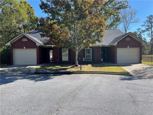 3300 Ashford Pl #3300, Phenix City, AL 36867