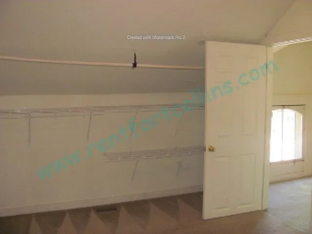 515 S Meldrum St — Photo 8