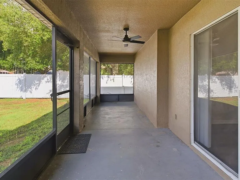 896 Princeton Dr — Photo 25