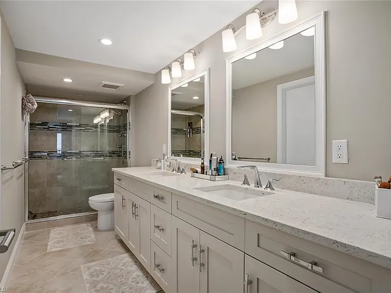 10851 Gulf Shore Dr #402 — Photo 9