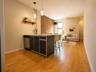 770 Jefferson Avenue, #3B
