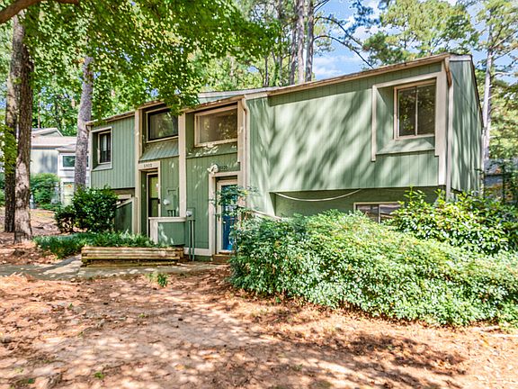 2nd image of 5920 Farm Gate Rd