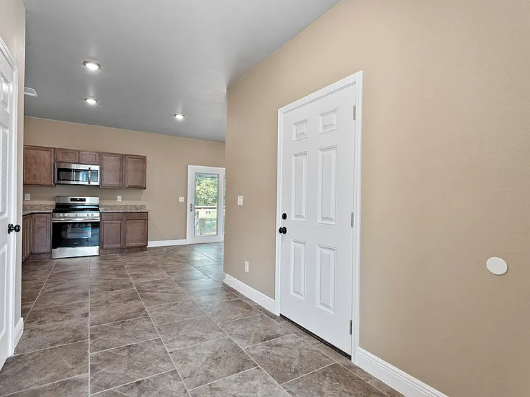 357 N Nature Ln — Photo 13