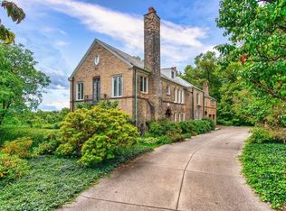 49666 Villa View Dr, East Liverpool, OH