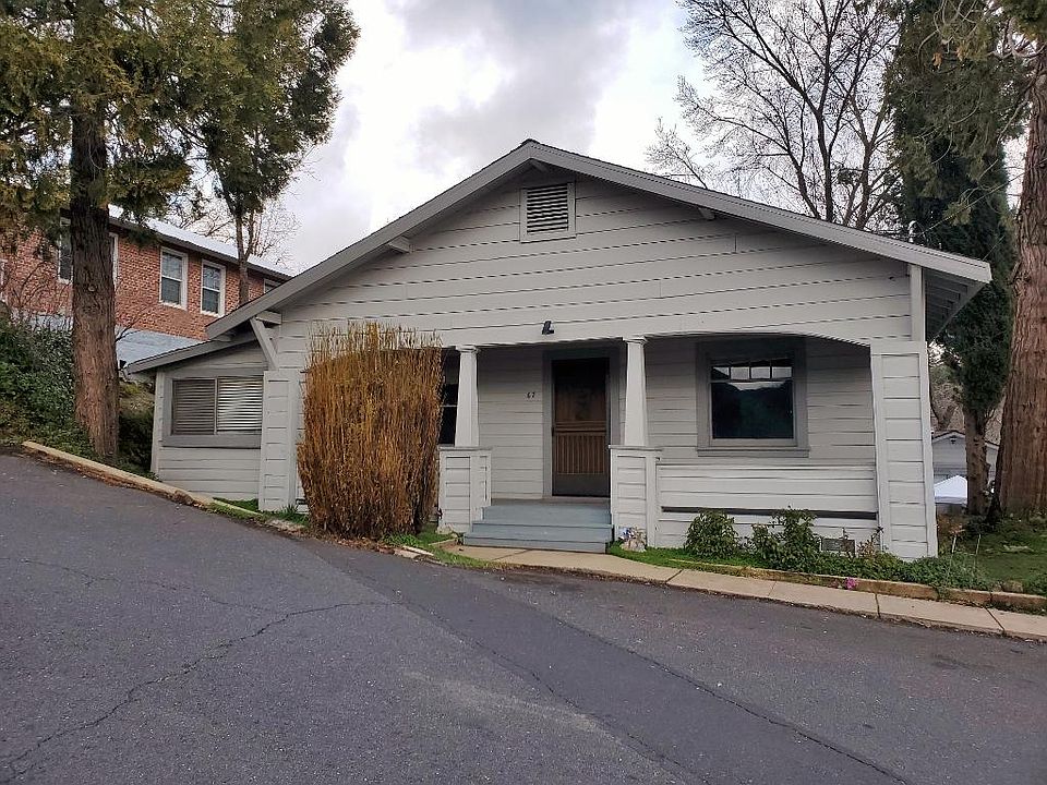 1st image of 67 N Poplar St