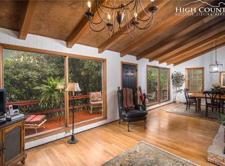 368 Hidden Pond Rd, Boone, NC 28607