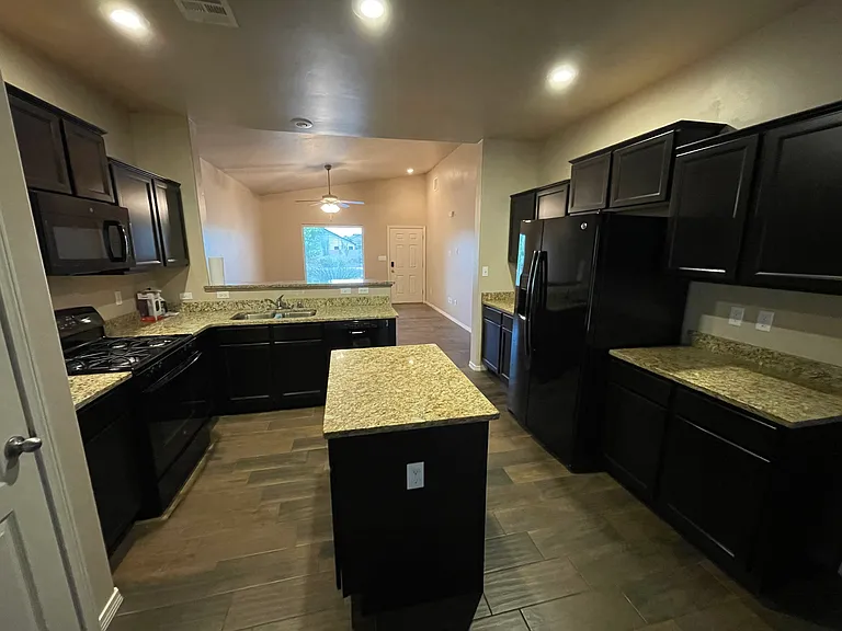 2898 San Miguel Ct — Photo 9