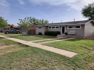 200 SW 13th St, Seminole, TX 79360