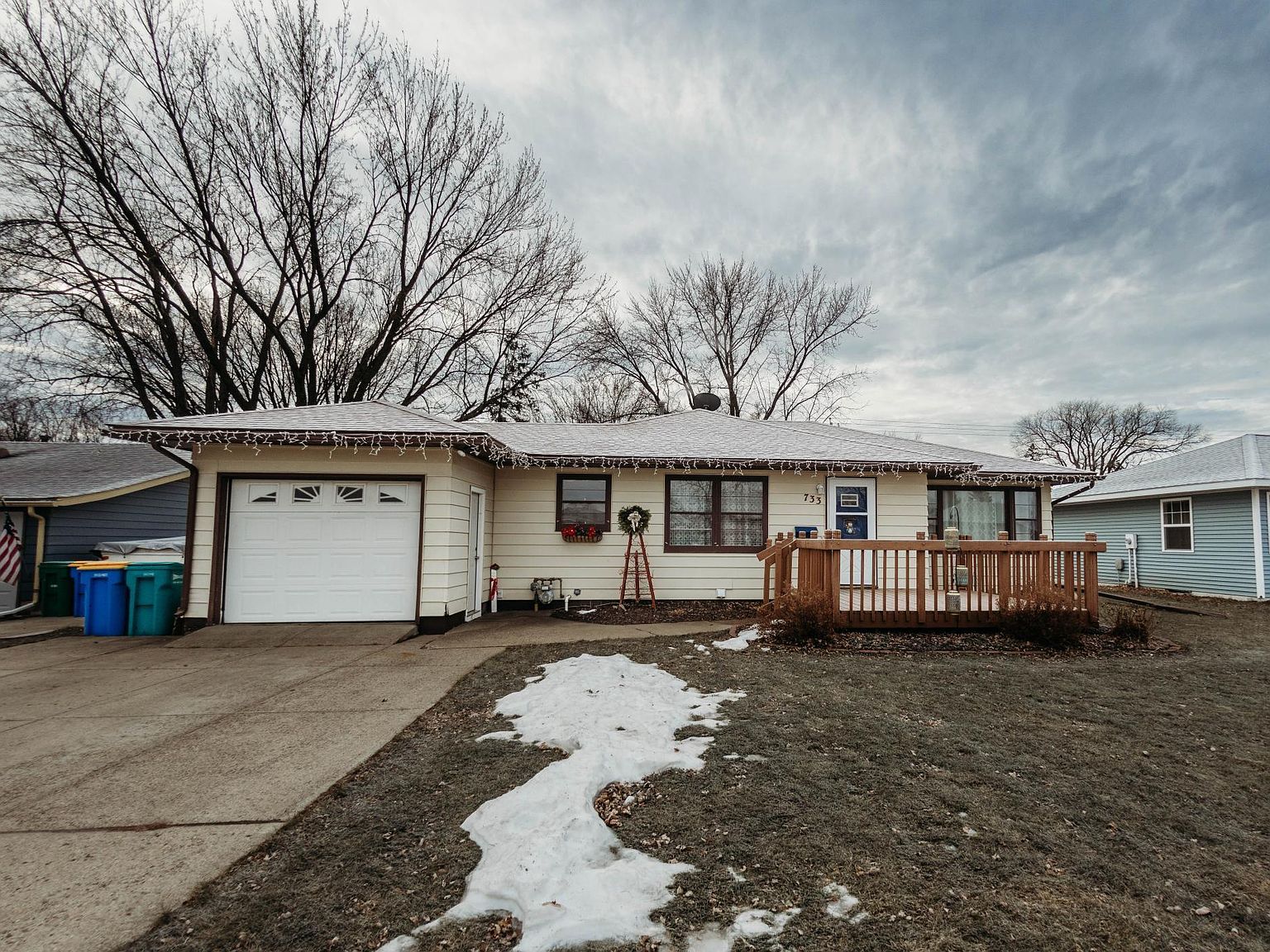 733 E Academy St, Owatonna, MN 55060 Zillow