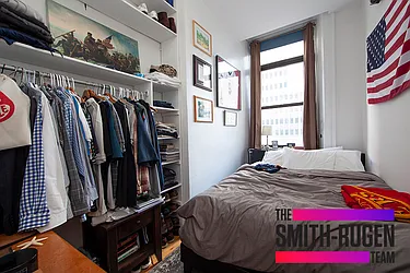 Rented by R New York
