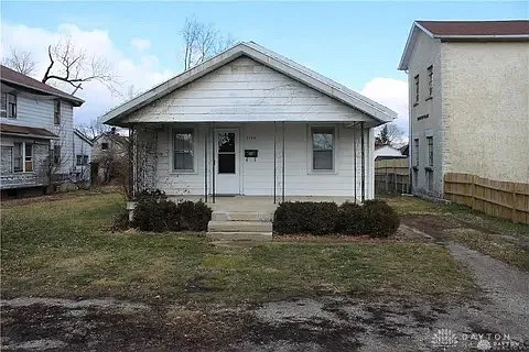2139 Ome Ave