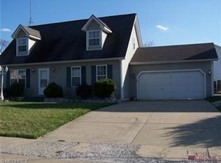 205 Beachwood Dr, Youngstown, OH 44505