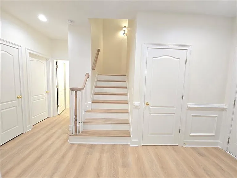 12592 Waterside Dr — Photo 10