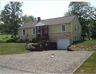 2nd image of 1720 Cottage Ln