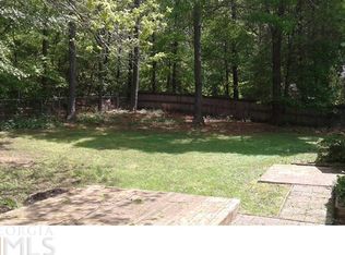 104 Elk Grove Dr, Auburn, GA 30011