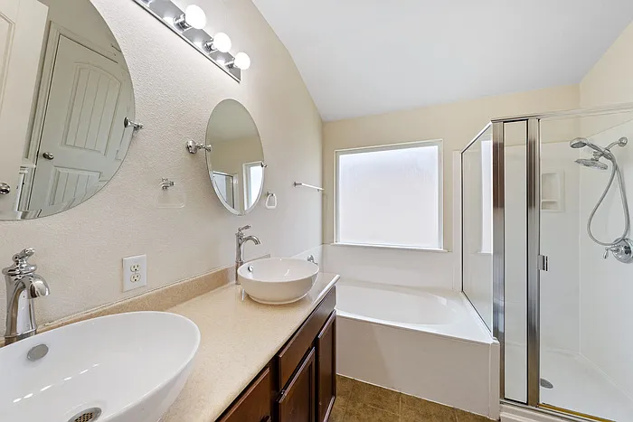 2021 Nestlewood Dr — Photo 11