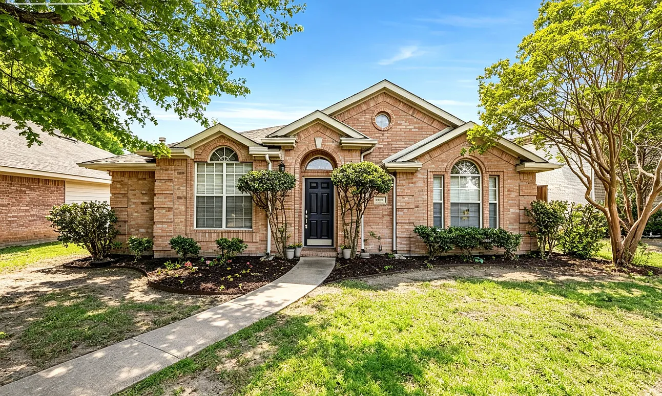 3 bed, 1795 sqft, $2,599 — Photo 2