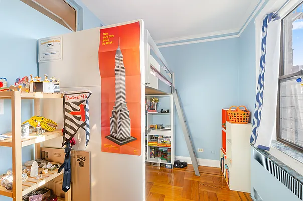 Sold by Compass | media 20