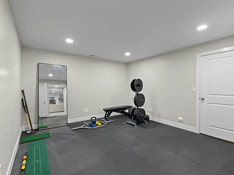824-2800 W North Lake Dr — Photo 19
